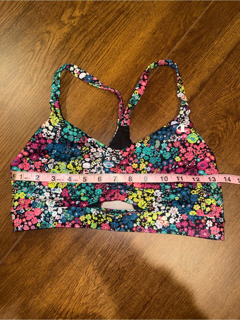 Champion Floral Cutout Sports Bra Size Medium - Picture 9 of 9